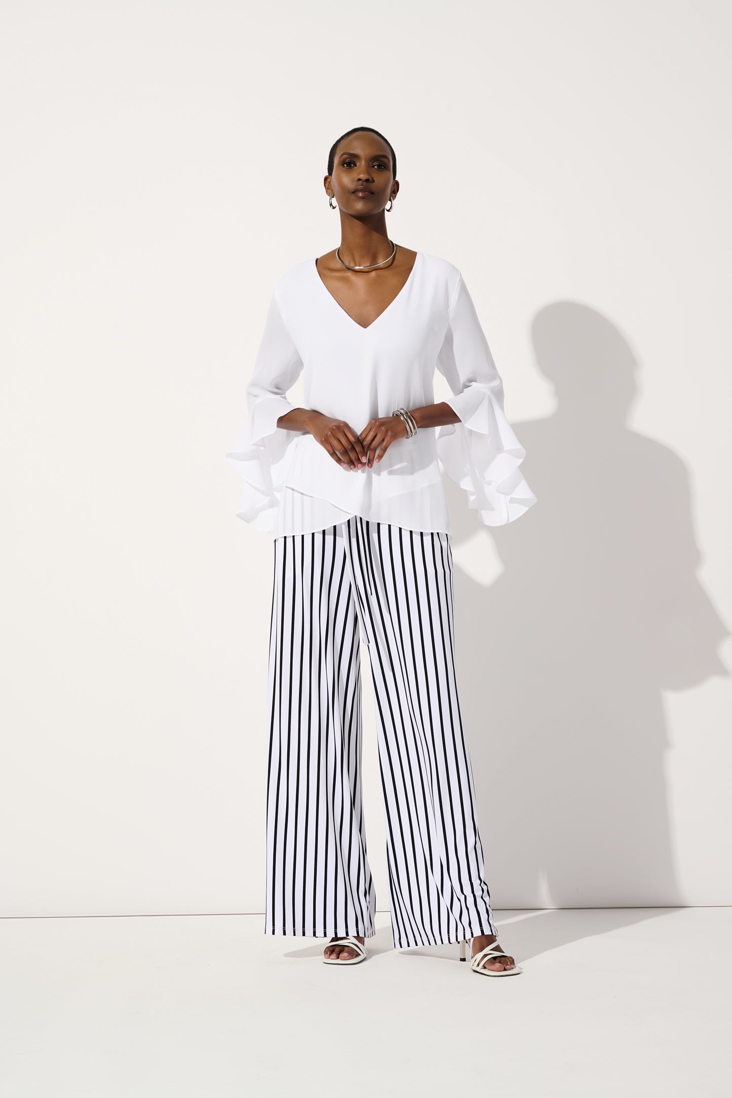 Wide-Leg Stripped Pants