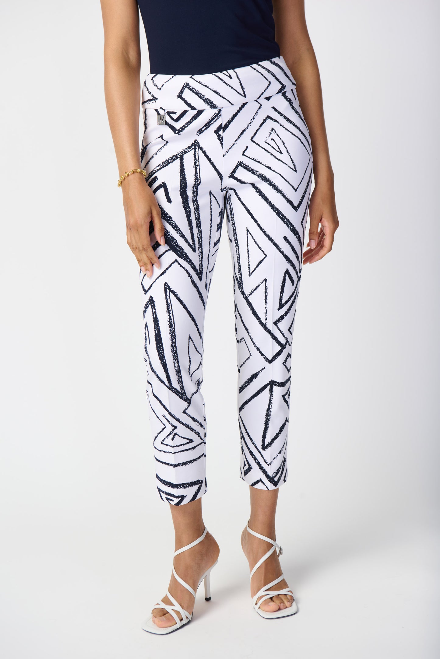 Geometric Print Silky Pull-On Pants