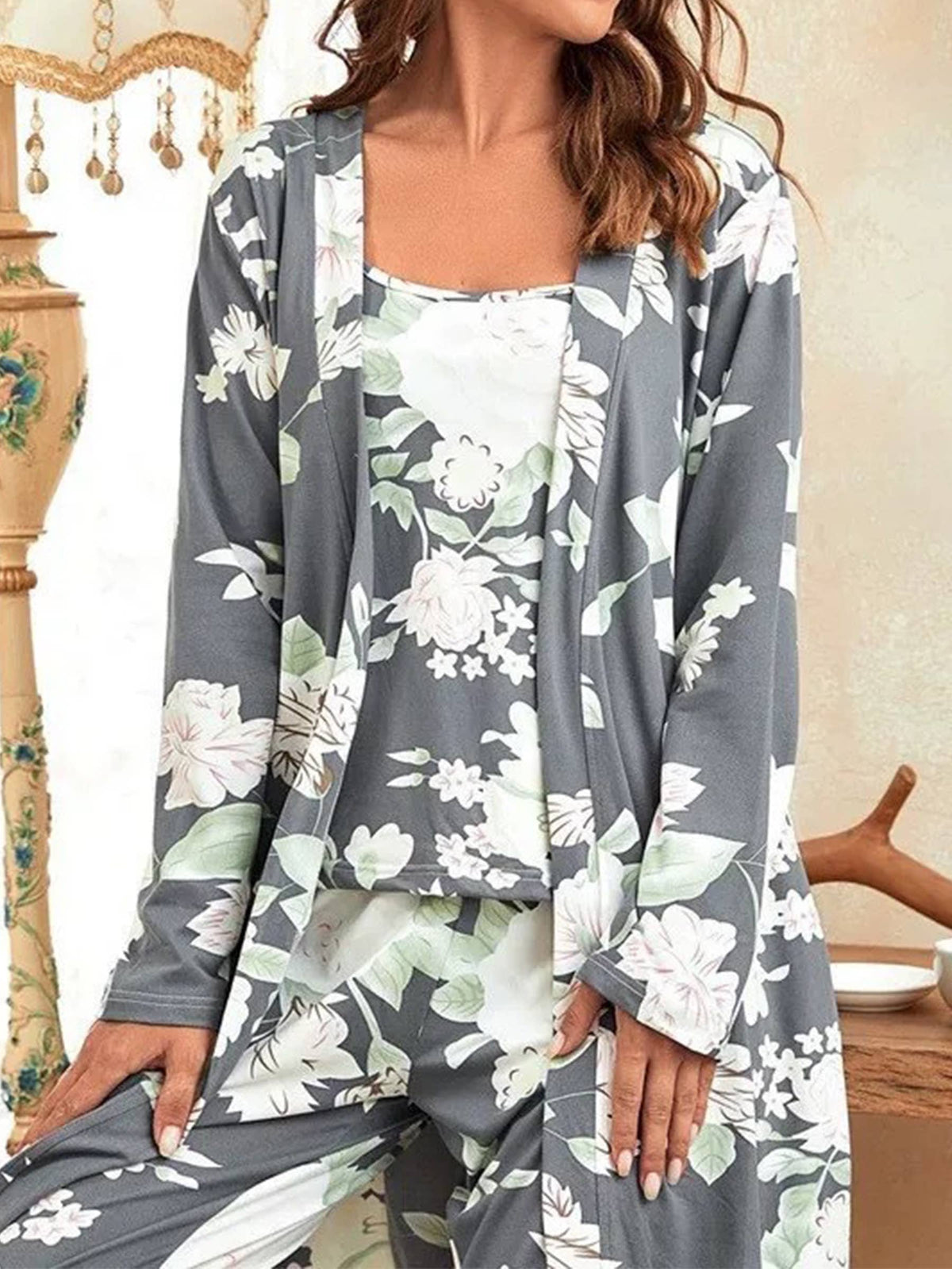 Slippers,Sleepwear and Pants Pajama Set