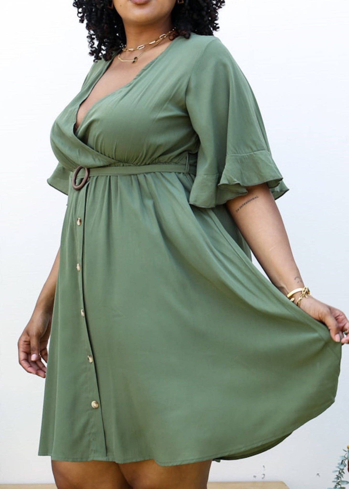 Plus Size O-Ring Tied Belt Waist Butterfly Flare Sleeve Midi